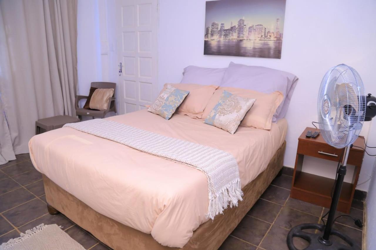Union Guesthouse Претория Экстерьер фото
